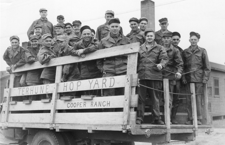 Camp Adair soldiers going to the Terhune hop yard - 1944. Originally collected from Agriculture Photographic Collection 